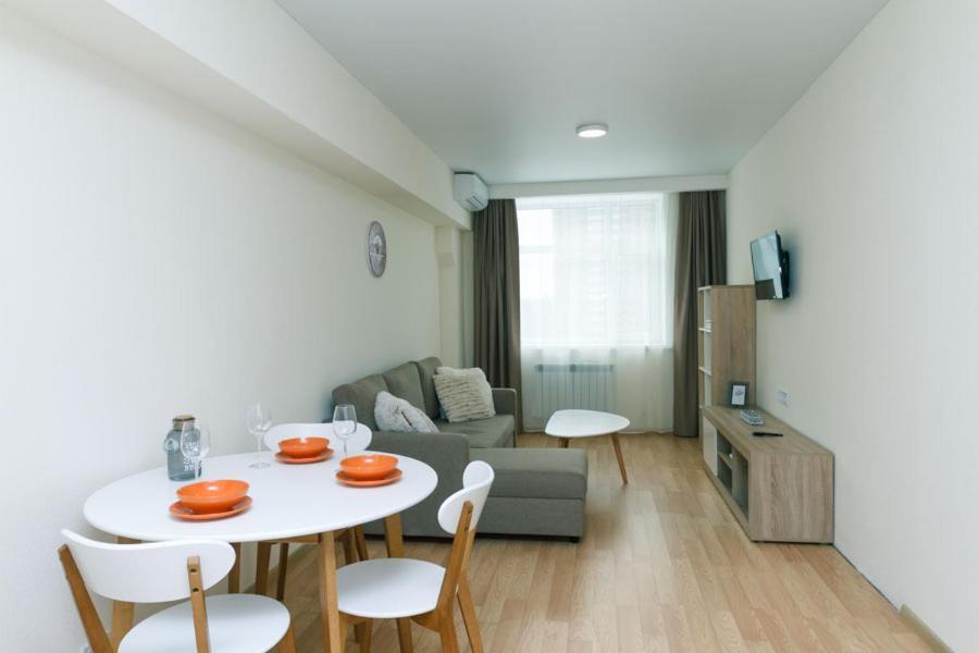 Apartments Smarthause Киев Екстериор снимка