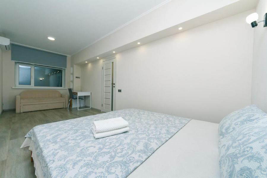 Apartments Smarthause Киев Екстериор снимка