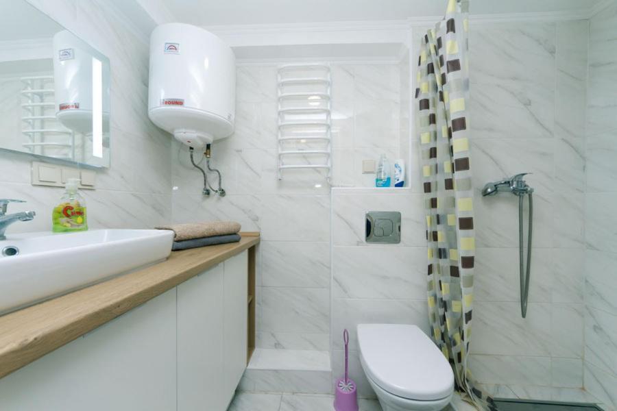 Apartments Smarthause Киев Екстериор снимка